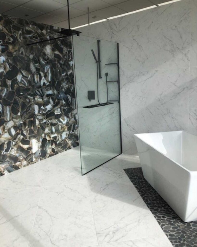 CapriCarrara BathInstall CapriCarrara BathInstall
